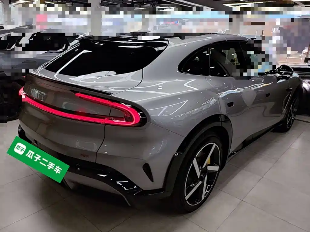 Xiaomi YU7 2025