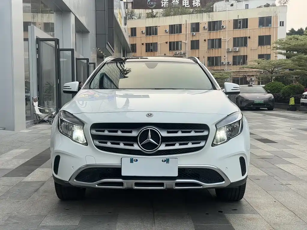 Mercedes-Benz GLA 2019 — фото 2