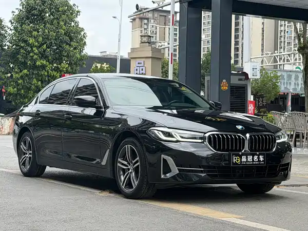 BMW 5 Series 2023