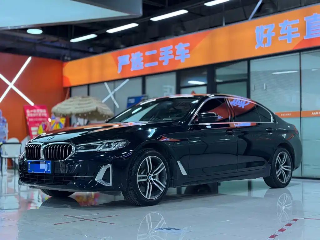 BMW 5 Series 2022