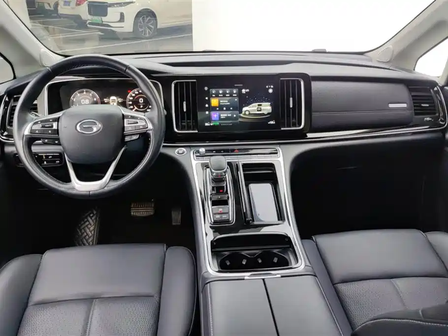 GAC Motor Trumpchi M8 2021 — фото 12