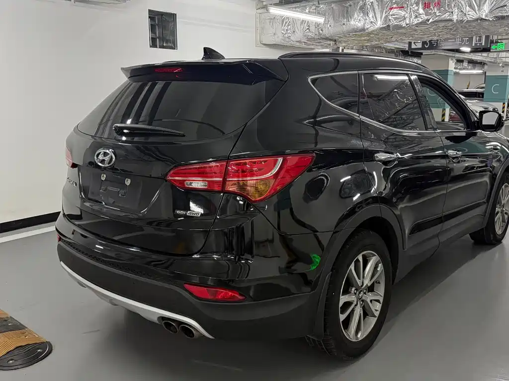 Hyundai Santa Fe 2013 — фото 7