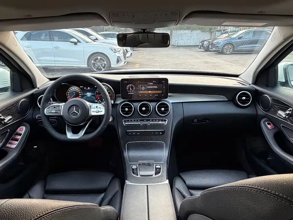 Mercedes-Benz C-Class 2020 — фото 15