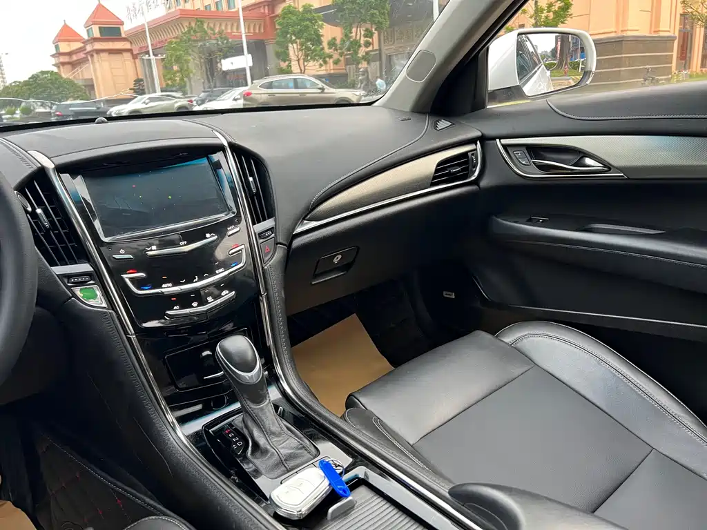 Cadillac ATS-L 2016 — фото 16