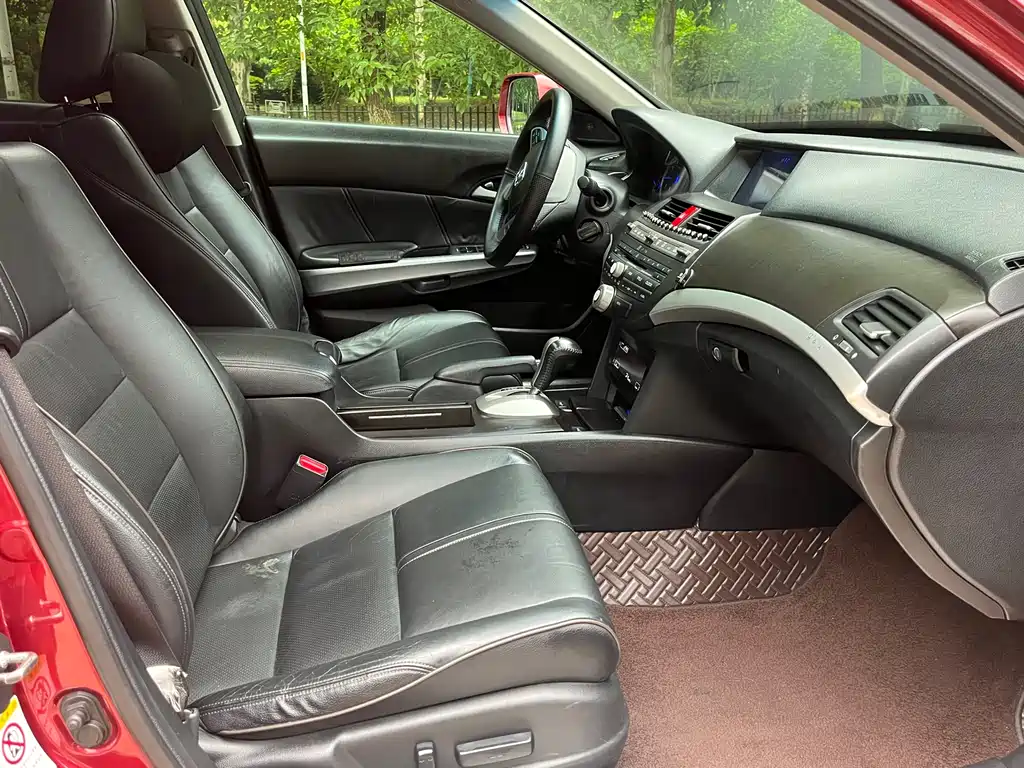 Honda Crosstour 2013 — фото 11