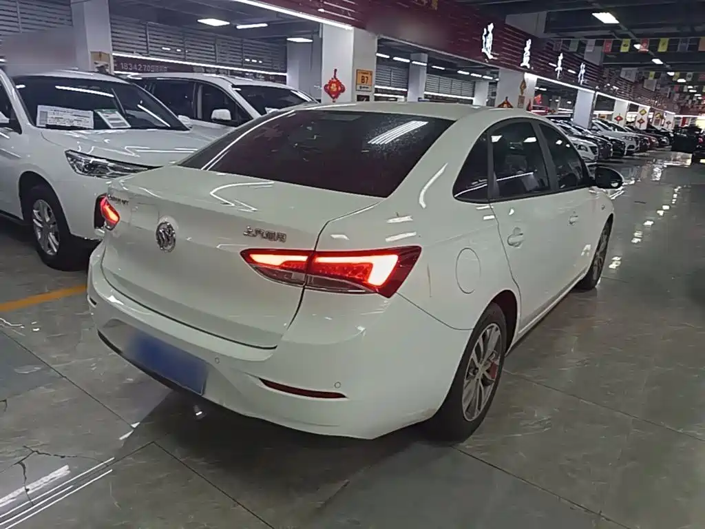 Buick Excelle 2021