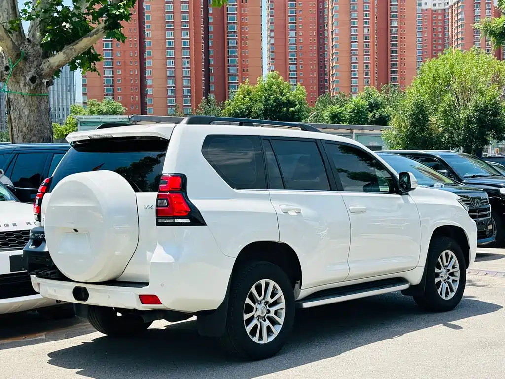 Toyota Prado 2019 — фото 4
