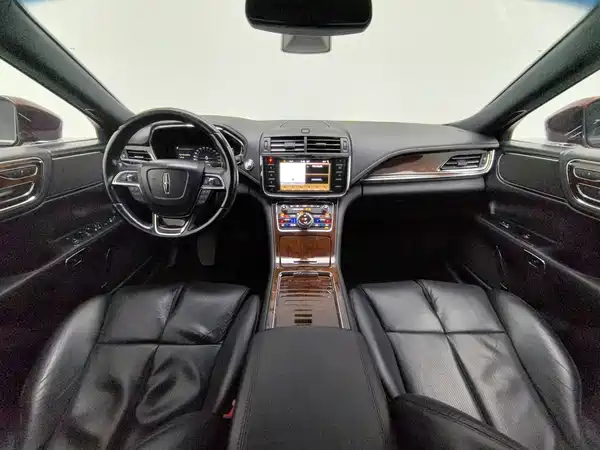 Lincoln Continental 2019