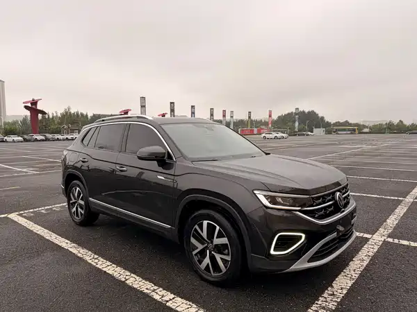 Volkswagen Tayron 2023