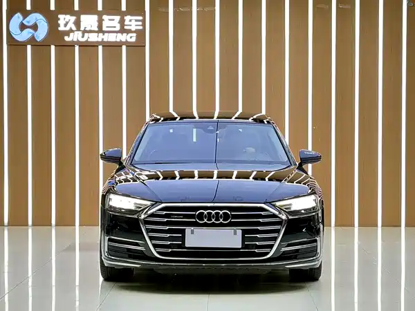 Audi A8 2022