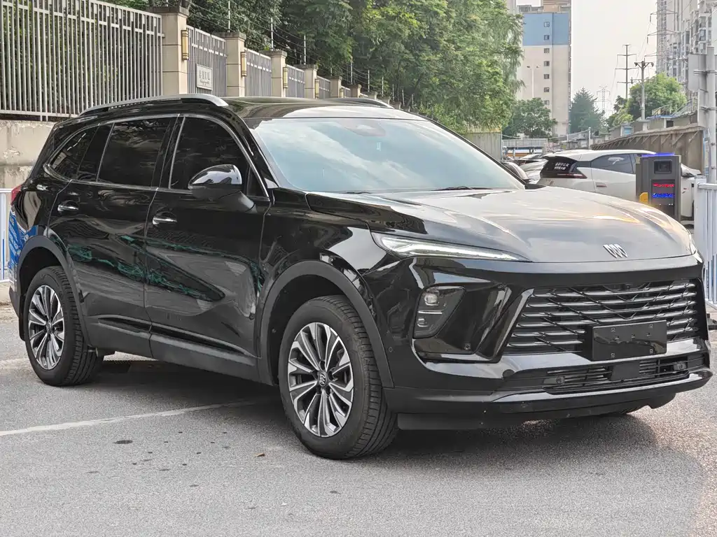 Buick Envision Plus 2025