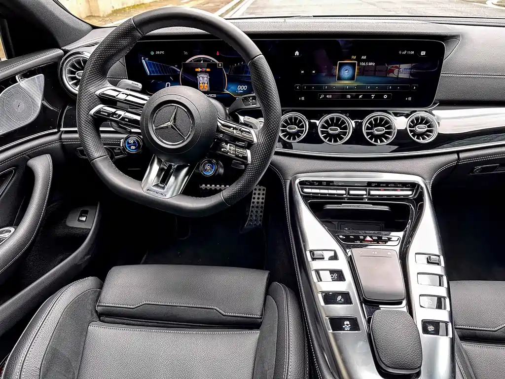Mercedes-Benz AMG GT 2023 — фото 10