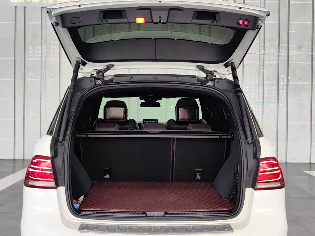 Mercedes-Benz GLE AMG 2016 — фото 20