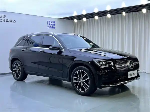 Mercedes-Benz GLC 2023