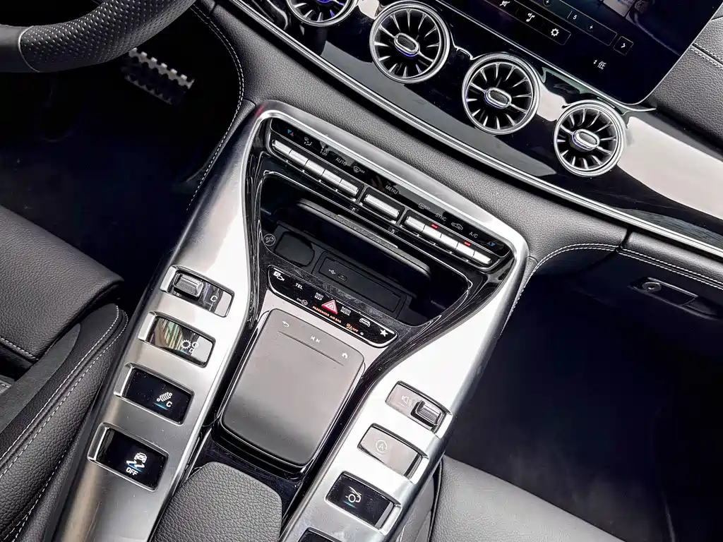 Mercedes-Benz AMG GT 2023 — фото 11