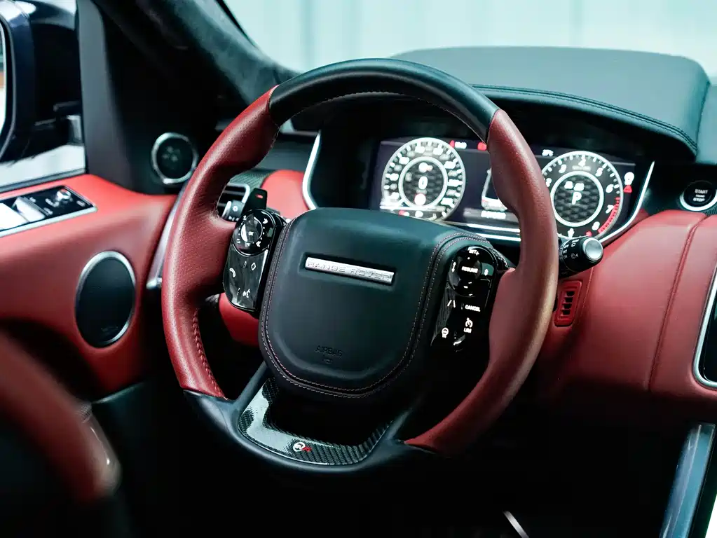 Land Rover Range Rover Sport 2023 — фото 12
