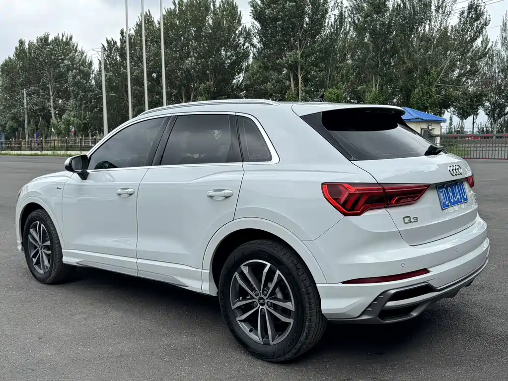 Audi Q3 2022