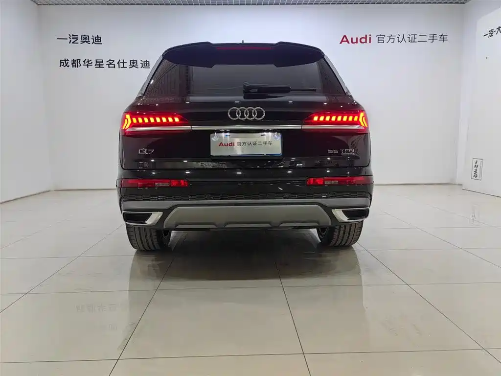 Audi Q7 2022 — фото 5