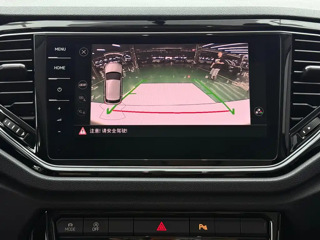 Volkswagen T-Roc 2022 — фото 16