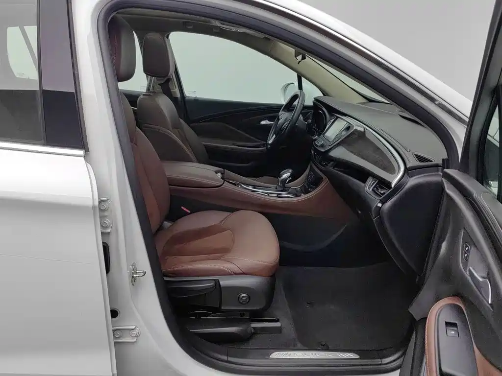 Buick Envision Plus 2017 — фото 23