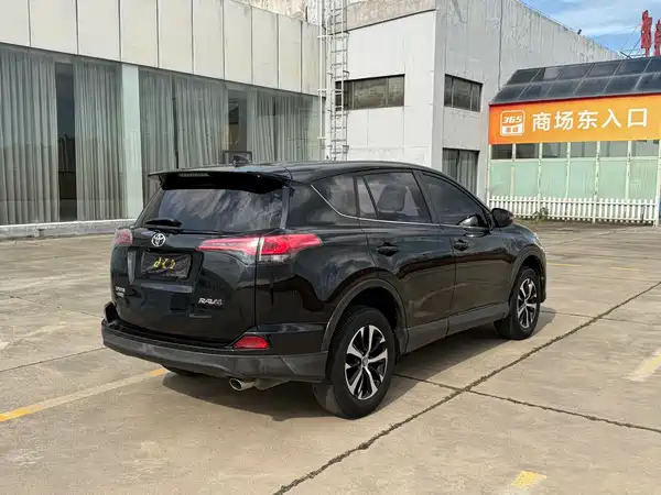Toyota RAV4 2019