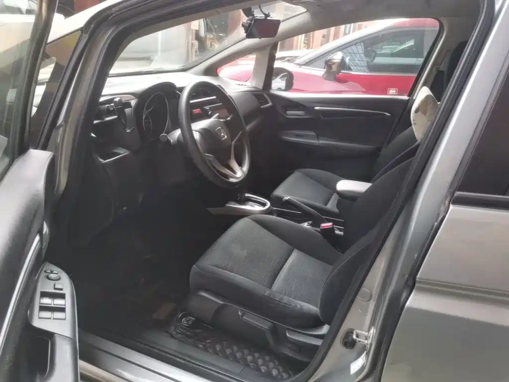 Honda Fit 2014 — фото 16