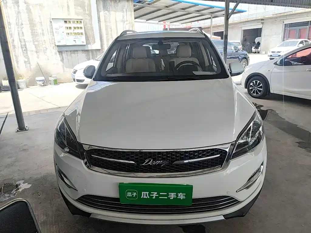 Zotye Damai X5 2017 — фото 3