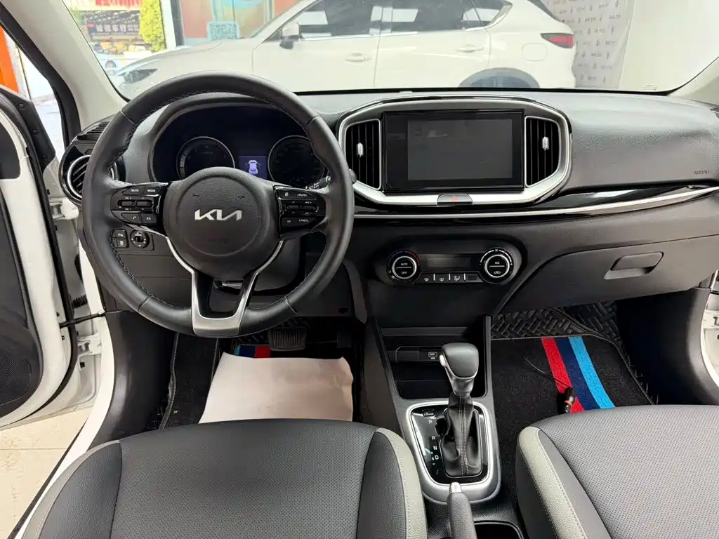 Kia KX1 2022 — фото 13