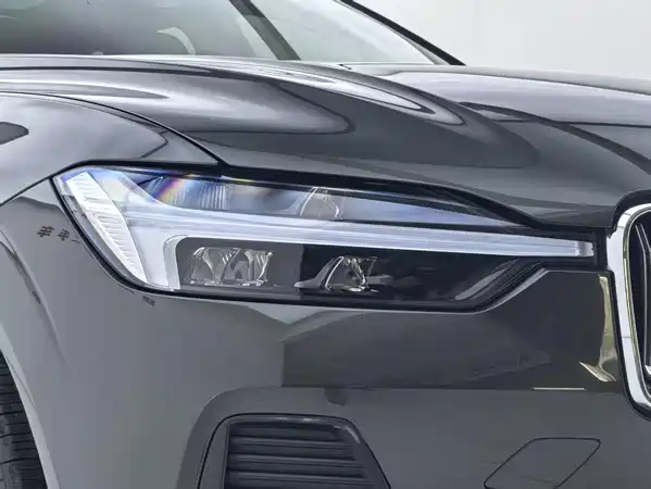 Volvo XC60 2022