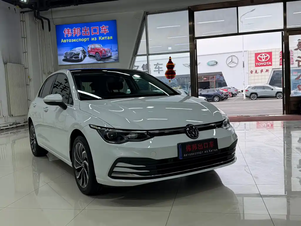 Volkswagen Golf 2023