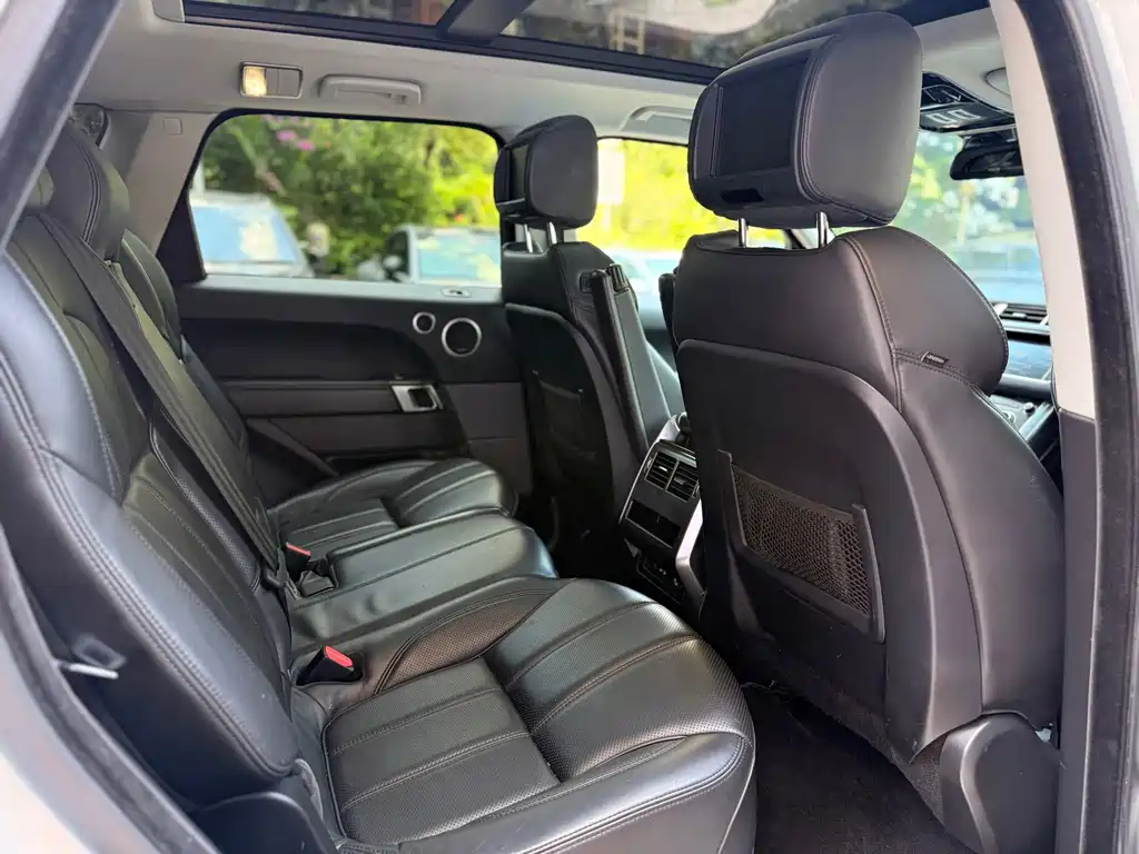Land Rover Range Rover Sport 2015 — фото 8
