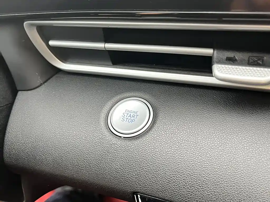 Hyundai Elantra 2022 — фото 14