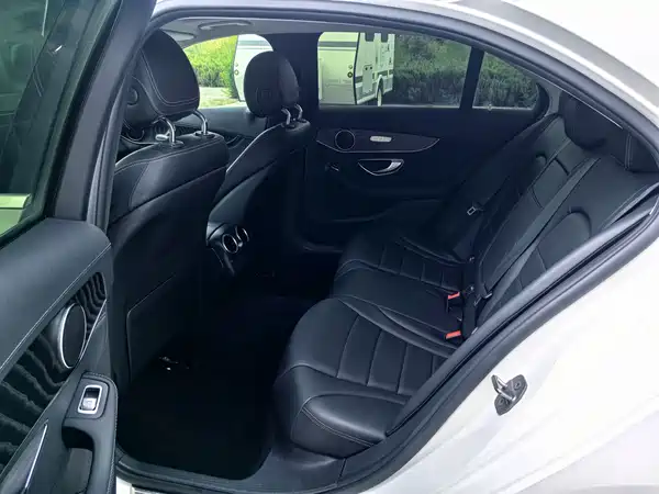 Mercedes-Benz C-Class 2016