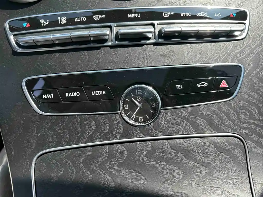 Mercedes-Benz C-Class 2022 — фото 17
