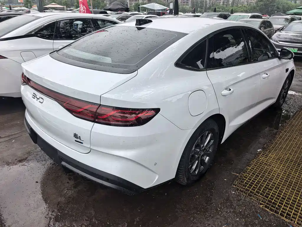 BYD Qin L 2025 — фото 5