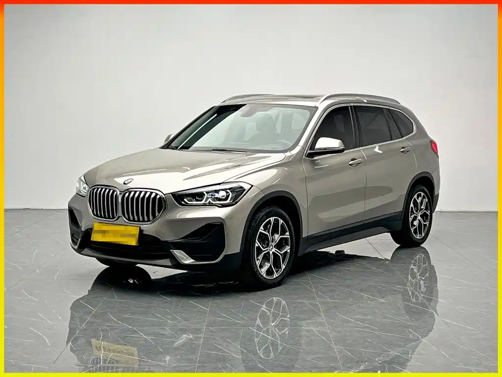 BMW X1 2023 — фото 1