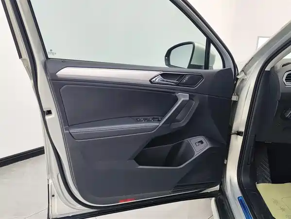 Volkswagen Tiguan L 2019