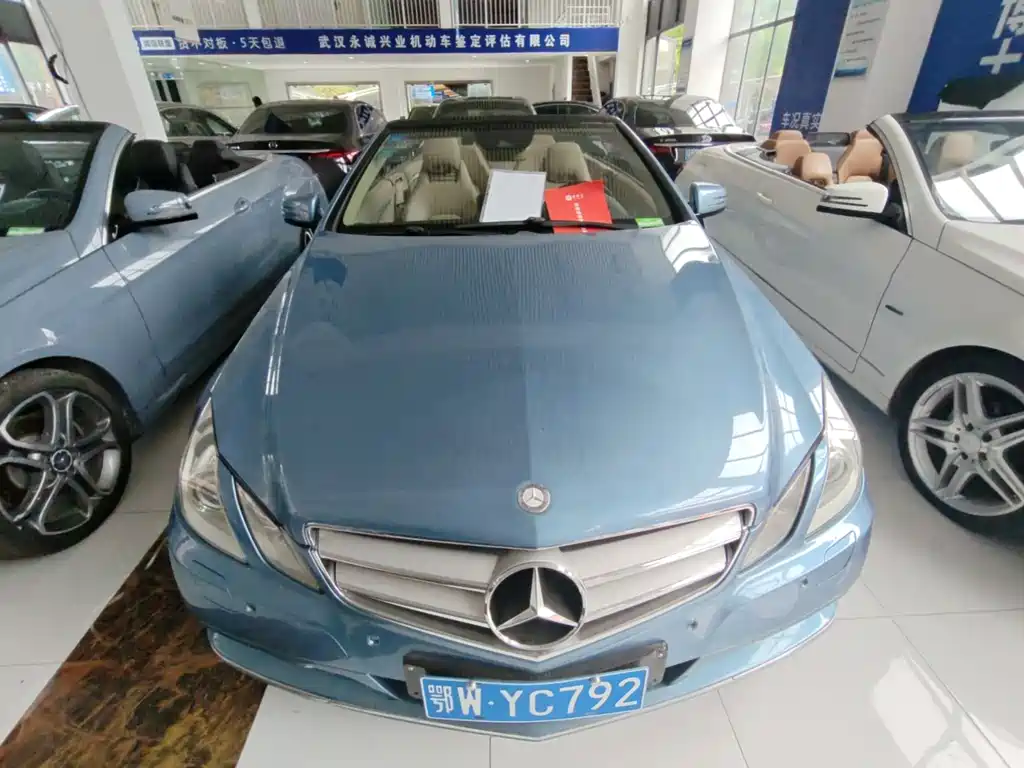 Mercedes-Benz E-Class 2011