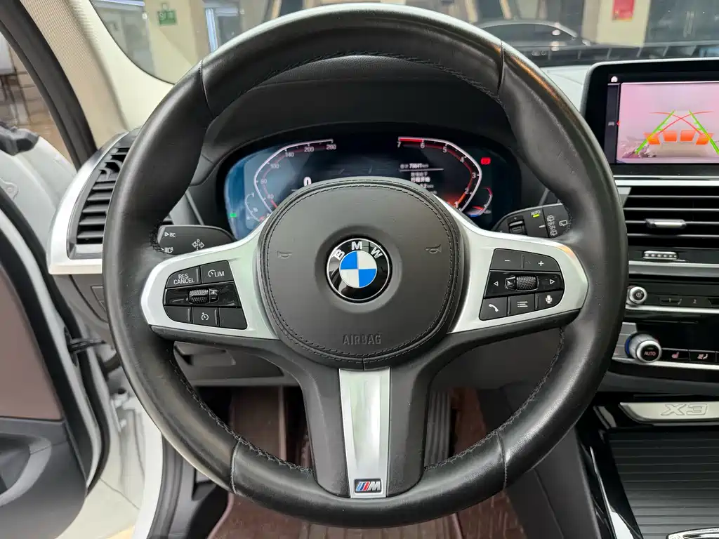 BMW X3 2021 — фото 9