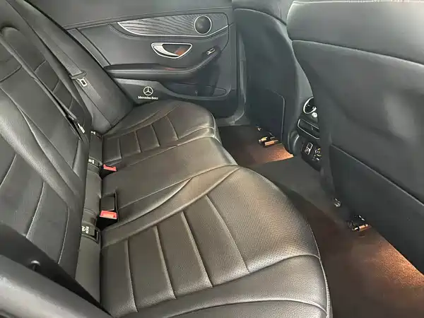Mercedes-Benz C-Class 2020