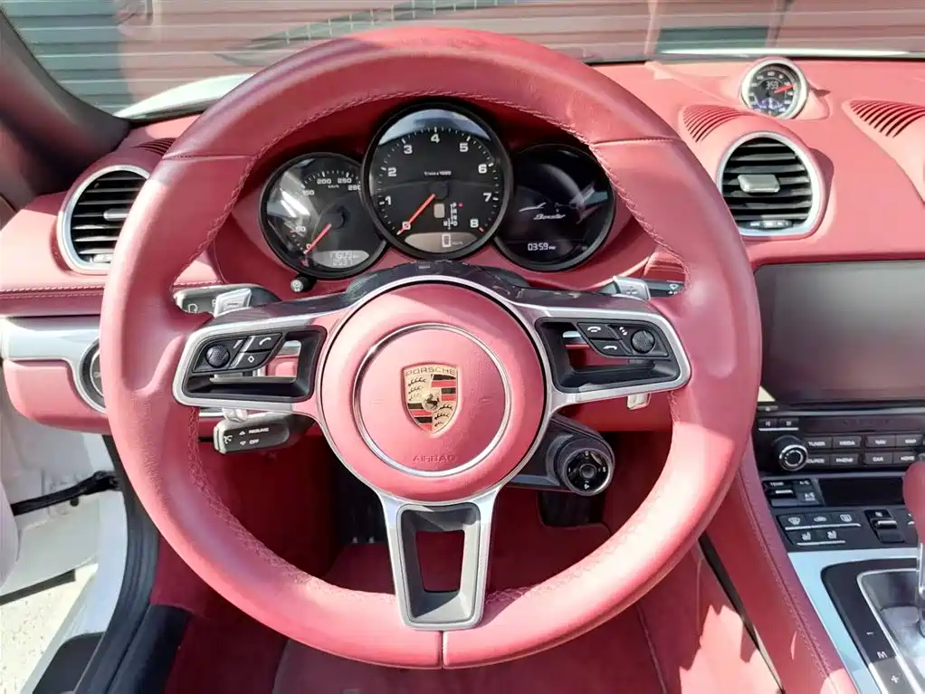 Porsche 718 2023 — фото 12