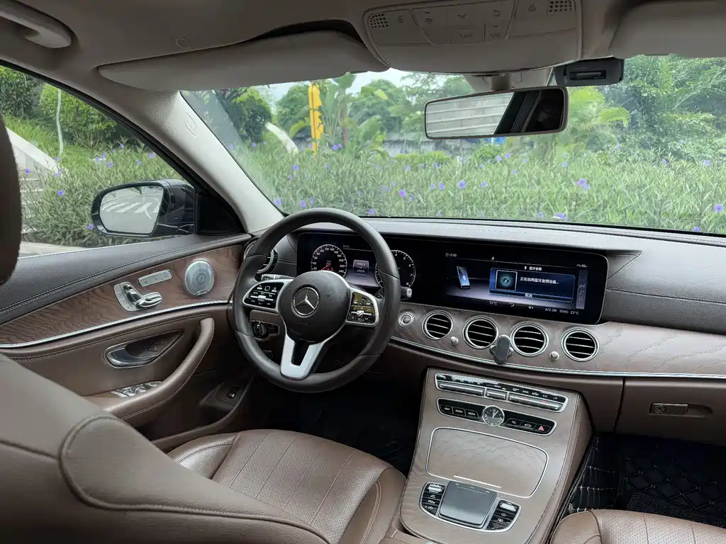 Mercedes-Benz E-Class 2019