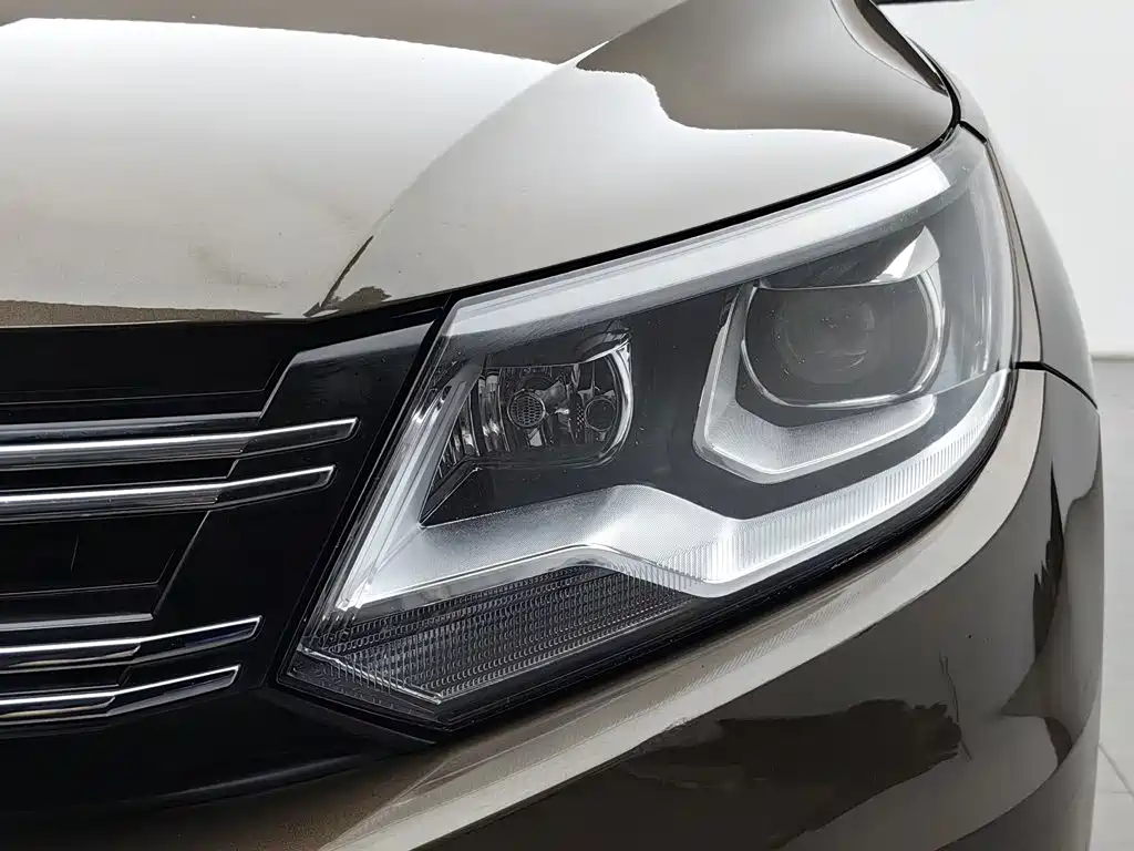 Volkswagen Tiguan 2016 — фото 7