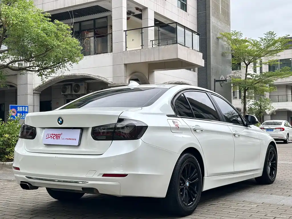 BMW 3 Series 2013 — фото 9