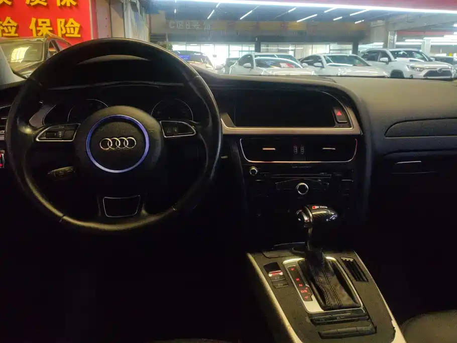 Audi A4L 2014 — фото 11