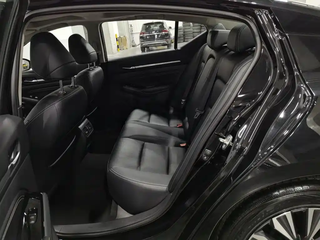 Nissan Teana 2024 — фото 15