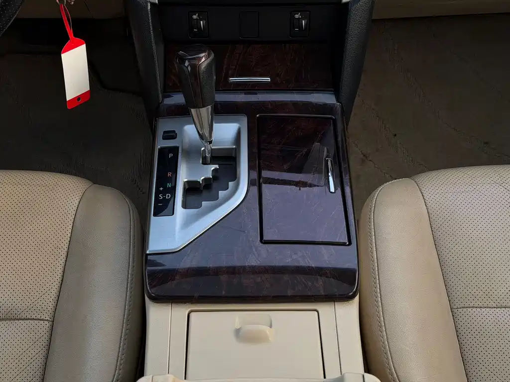 Toyota Camry 2016 — фото 13