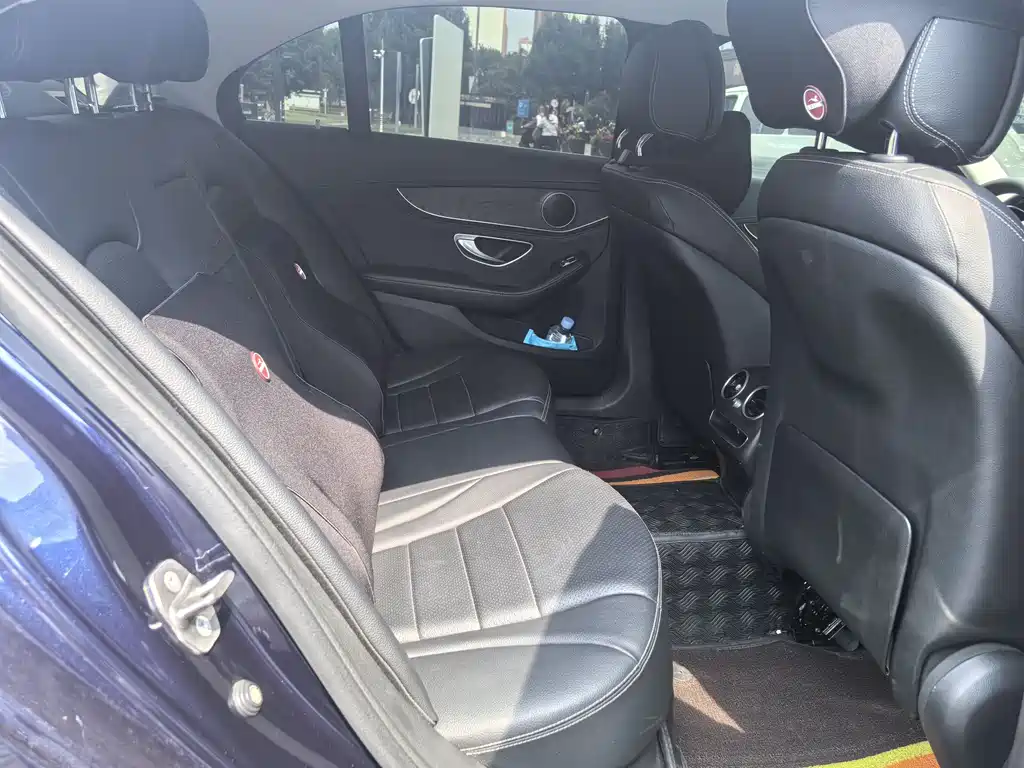 Mercedes-Benz C-Class 2020