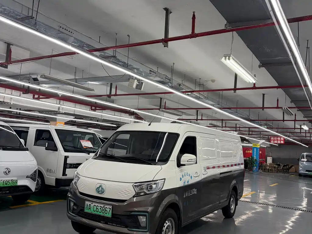 Changan Kuayue Star V7 EV 2024 — фото 1