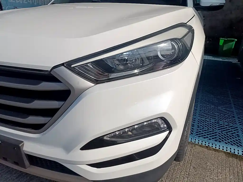 Hyundai Tucson 2017 — фото 24